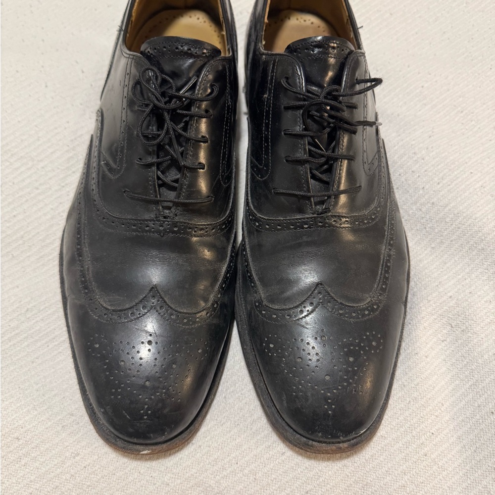 Johnston and Murphy Black Longwing Brogue Oxford